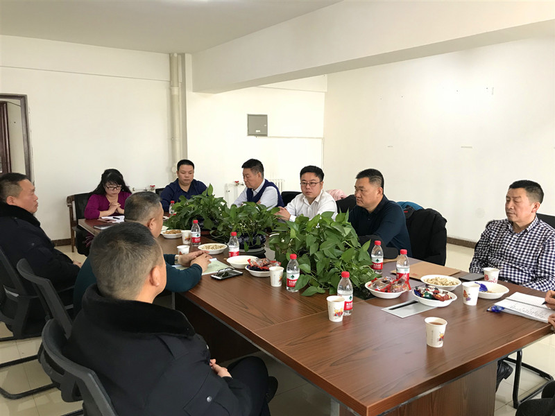 1546855756787911.jpg 副食公司接受集團(tuán)考核組考核_副本.jpg